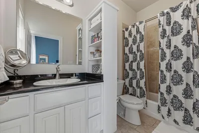 1621 enfield rd _e 023.jpg